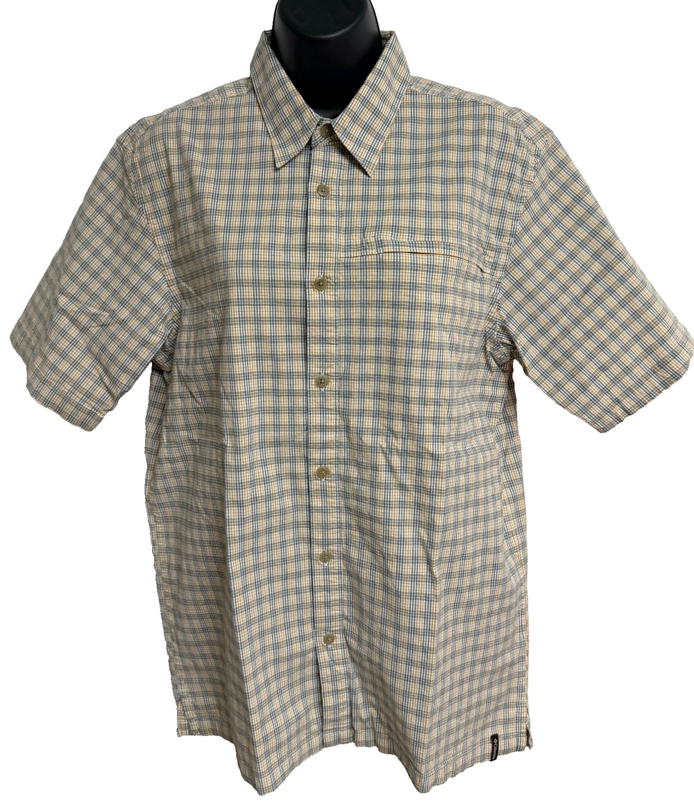 Columbia Button Down Short Sleeve Shirt Men's Medium Plaid Zipper Pocket Outdoor